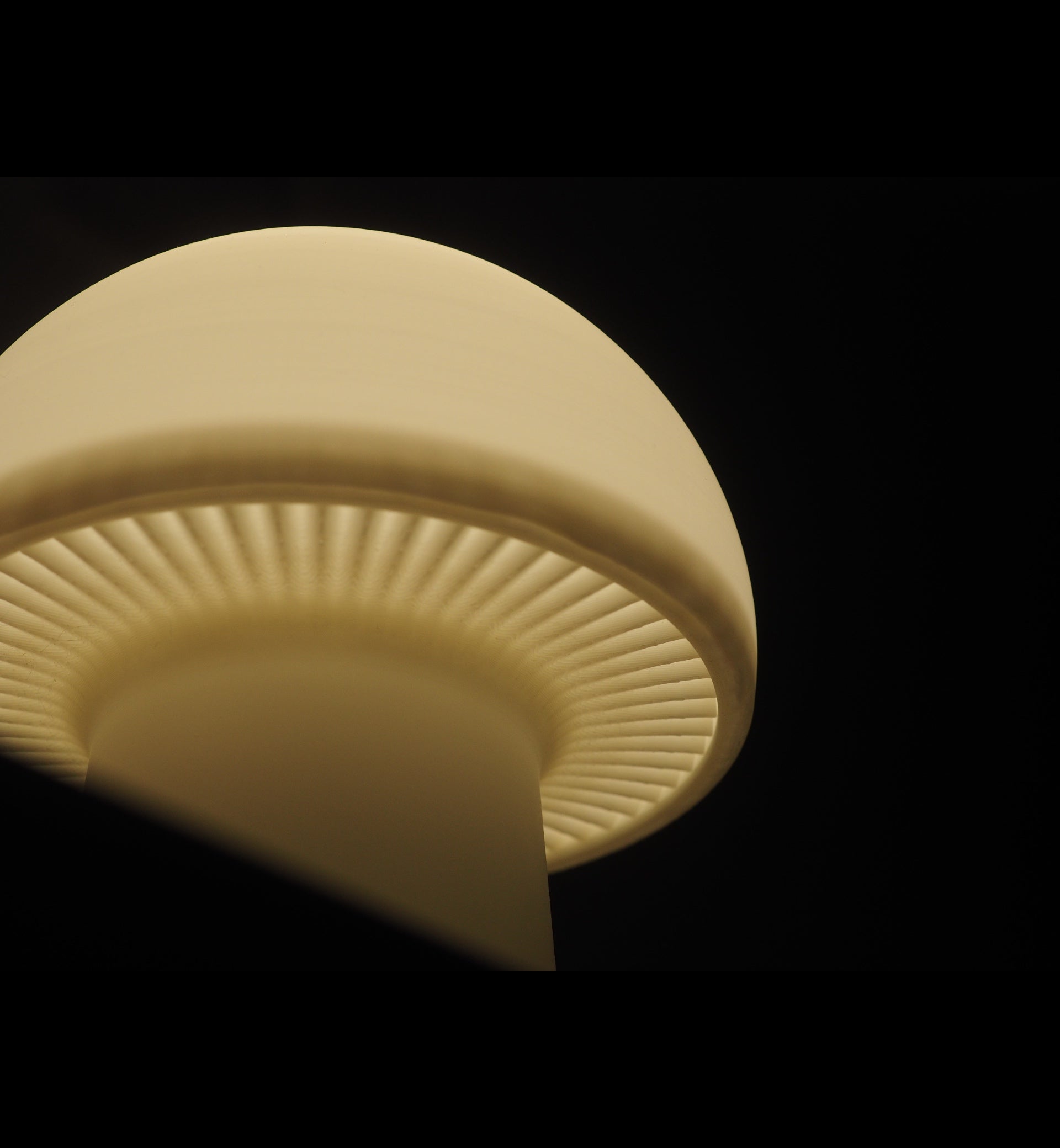 MANTAR Abajur – Minimalist Masa ve Komodin Lambası